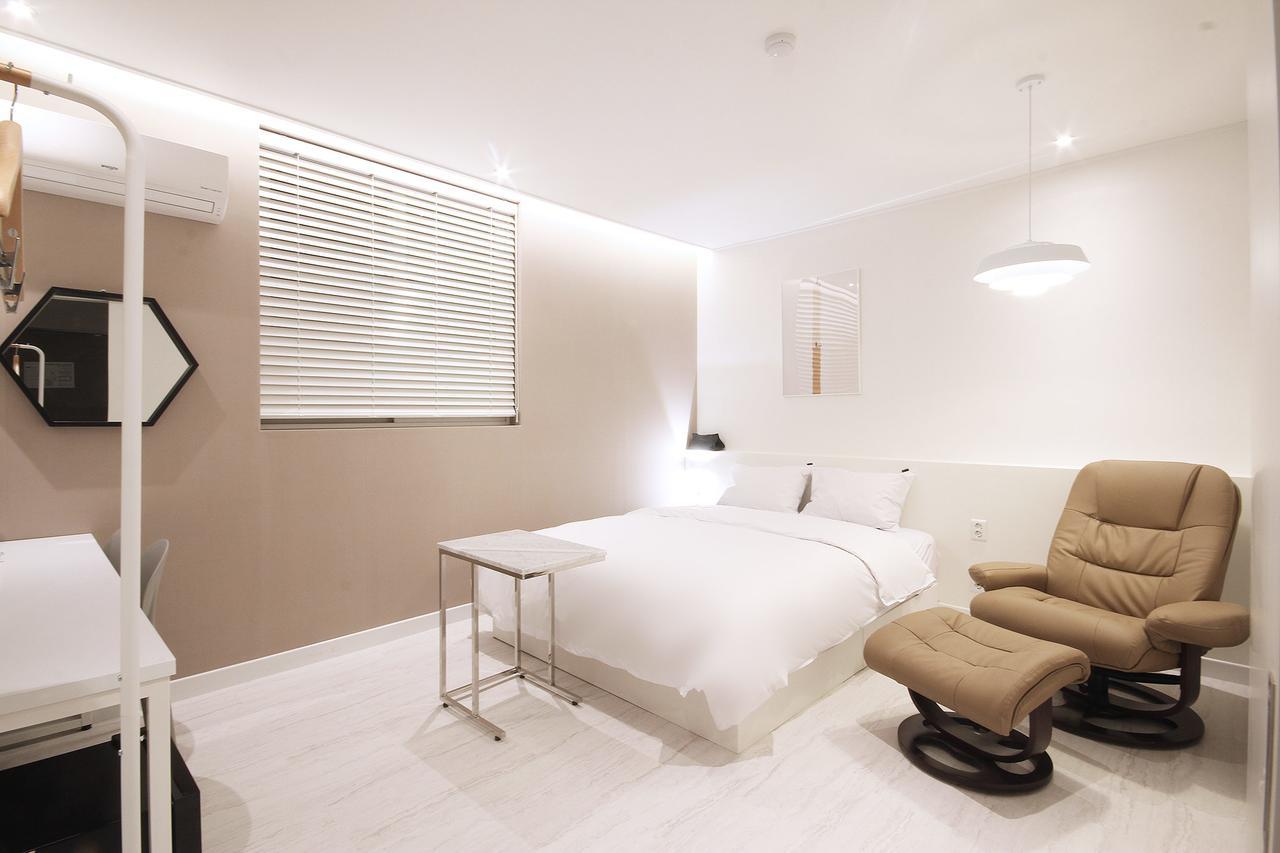 Hotel Yam Yeosu Hakdong Εξωτερικό φωτογραφία